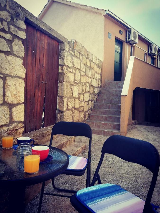 Apartments Luza Lastovo Luaran gambar
